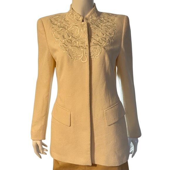 Escada Jackets & Blazers - Escada Cream Floral Embroidered Blazer